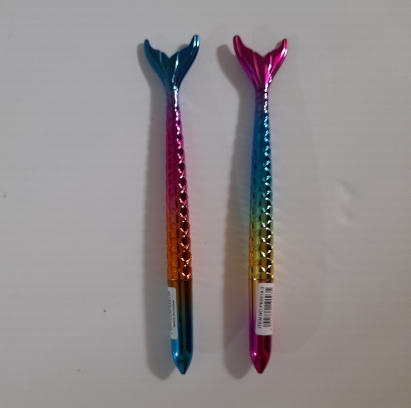 ● Mermaid FishTail Metalic Novelty Pens Set of 2 - Picture 6 of 7